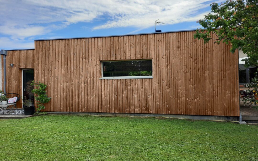 Extension en ossature bois : agrandir sa maison de façon durable