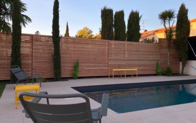 Clôtures et brises vues en bois : esthétique, intimité et caractère