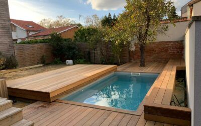 Optimiser un petit jardin avec une terrasse amovible.