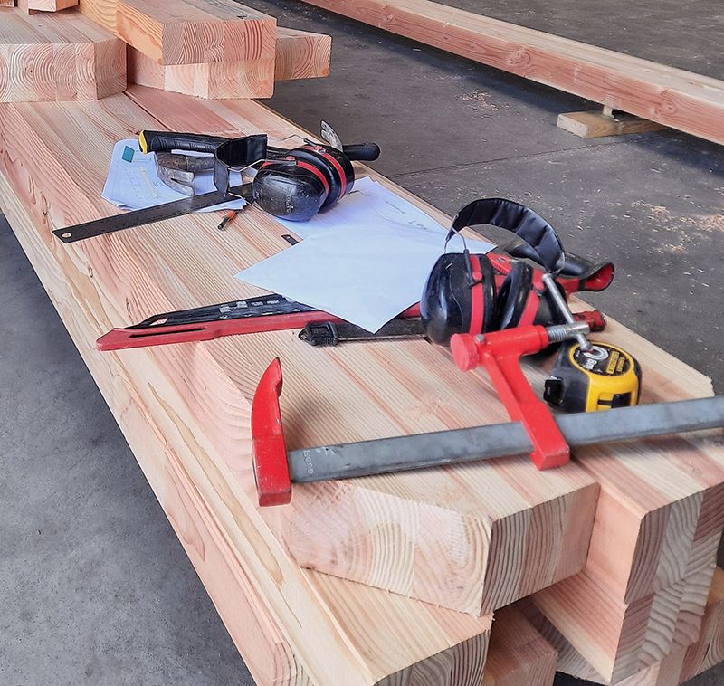 OUTILS construction bois outils pour construction pergola en douglas
